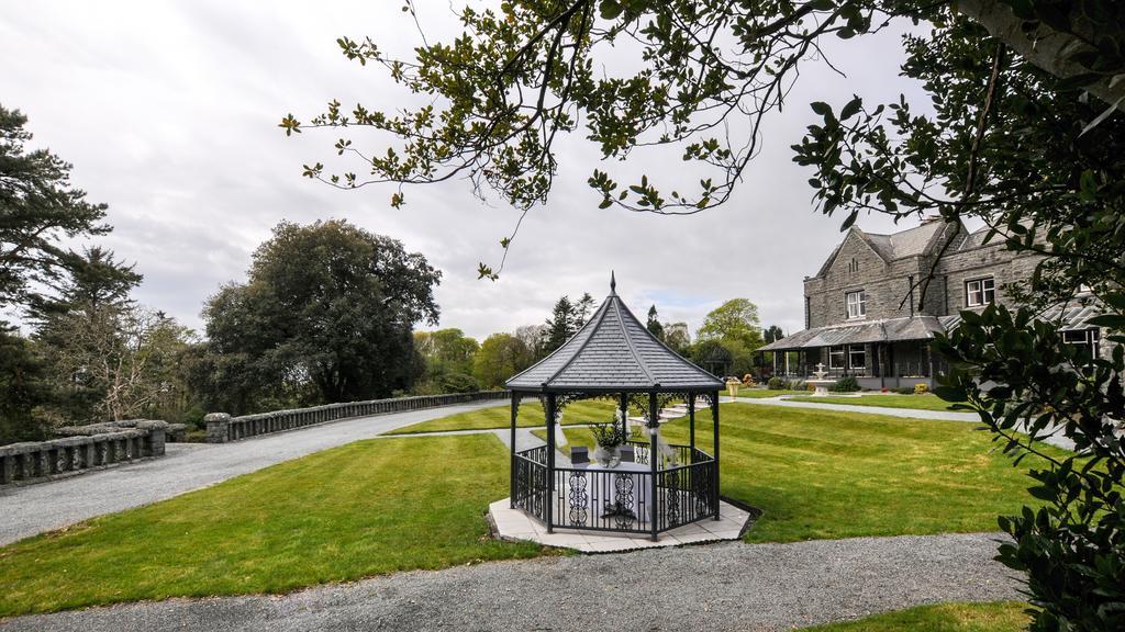 Bron Eifion Hotel Criccieth Exterior photo